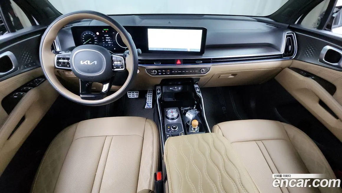 Kia Sorento — фото 7