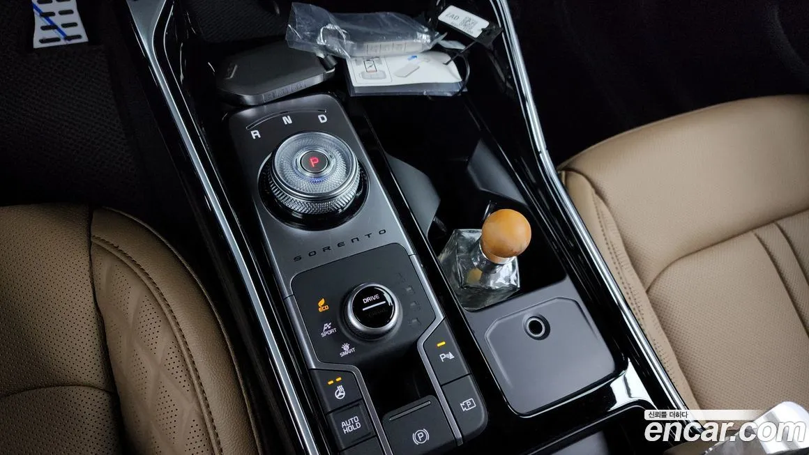 Kia Sorento — фото 9