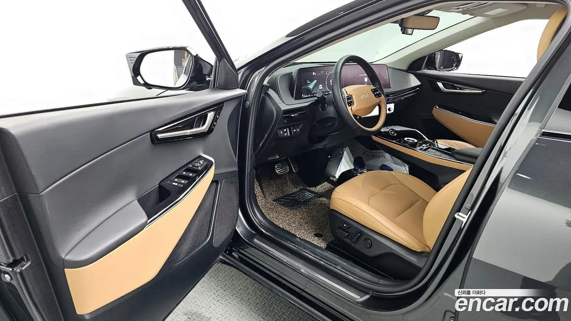Kia EV6 — фото 10