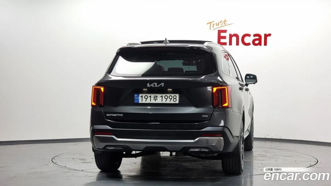 Kia Sorento — фото 4