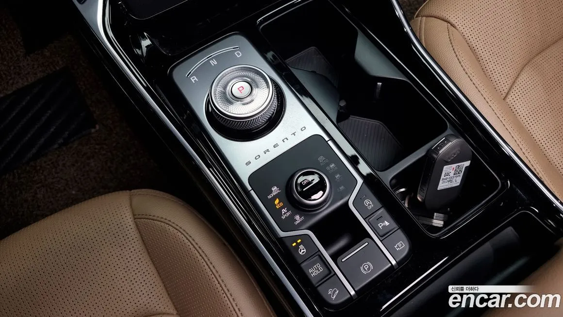 Kia Sorento — фото 9