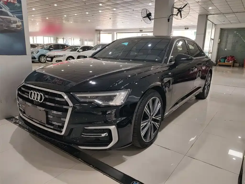 Audi A6L — фото 2