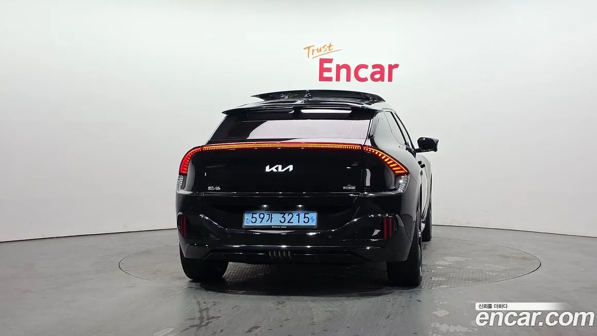 Kia EV6 — фото 4