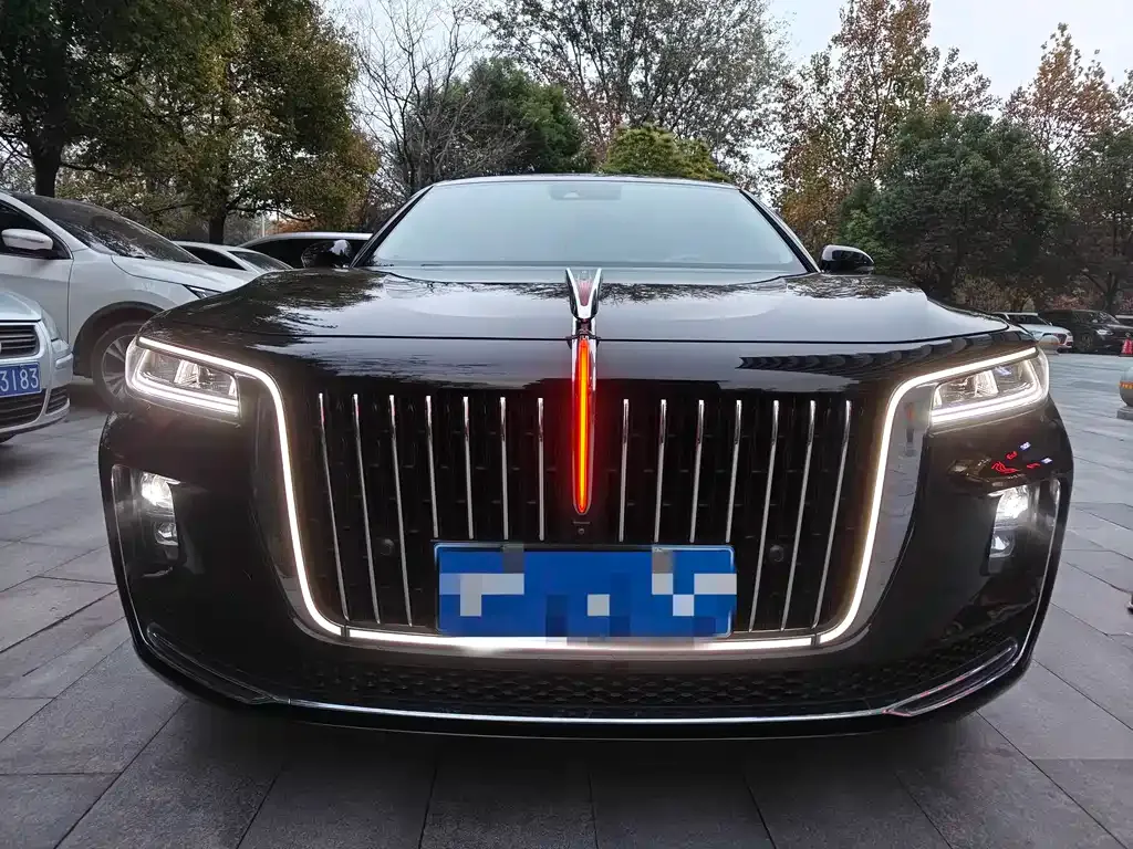 Hongqi H9 — фото 2