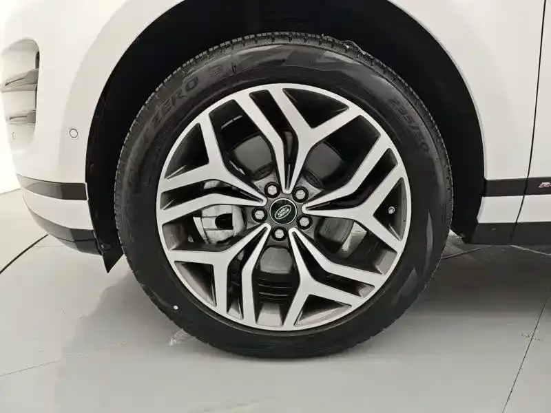 Land Rover Evoque — фото 6