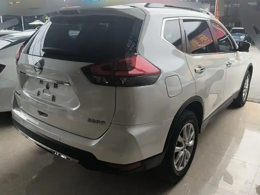 Nissan X-Trail — фото 3