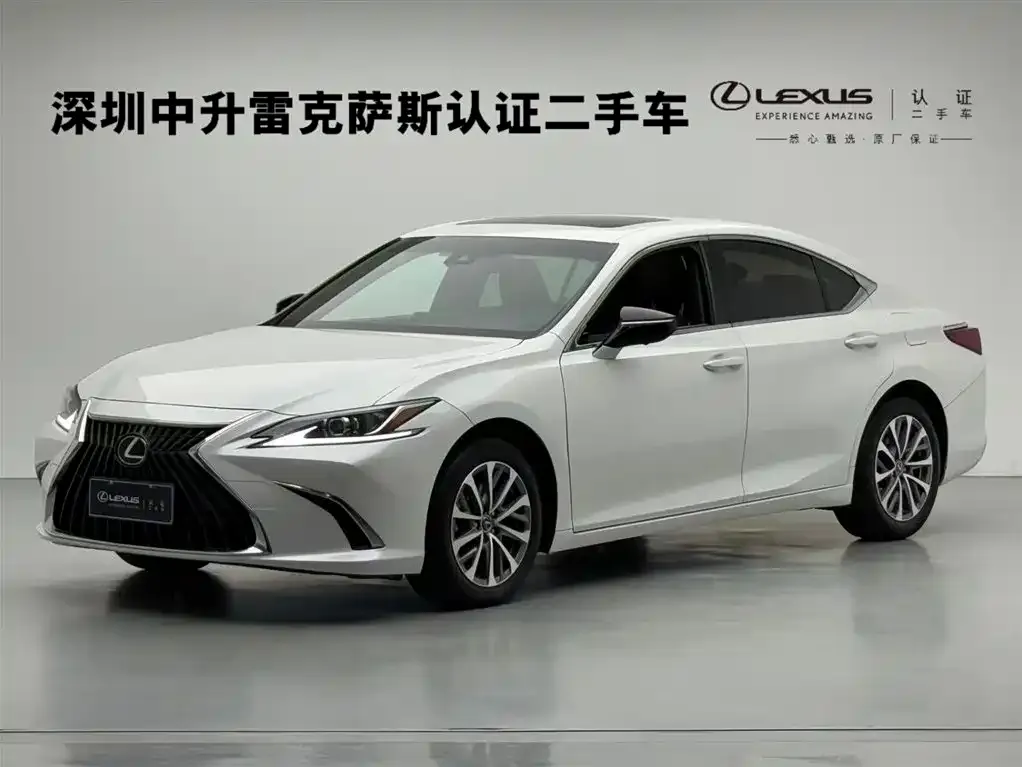 Lexus ES — фото 1