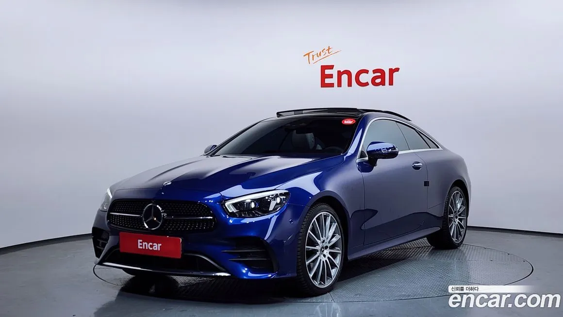 Mercedes-Benz E-Class — фото 1