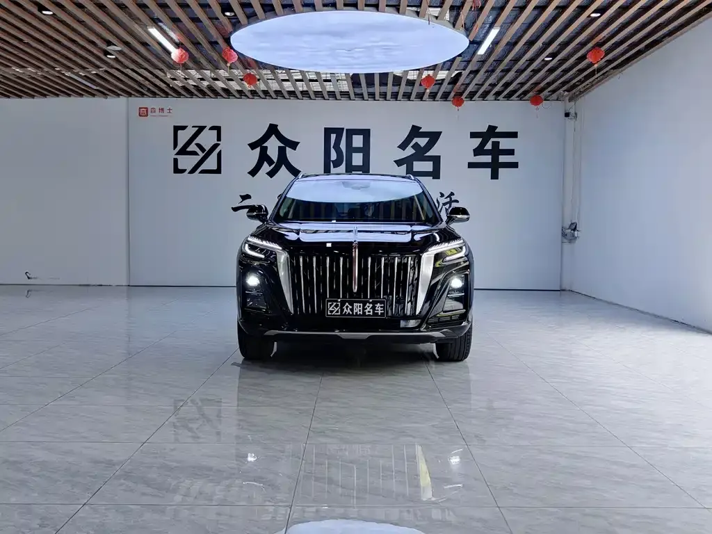 Hongqi HS3 — фото 2