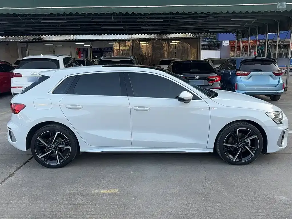 Audi A3 — фото 8