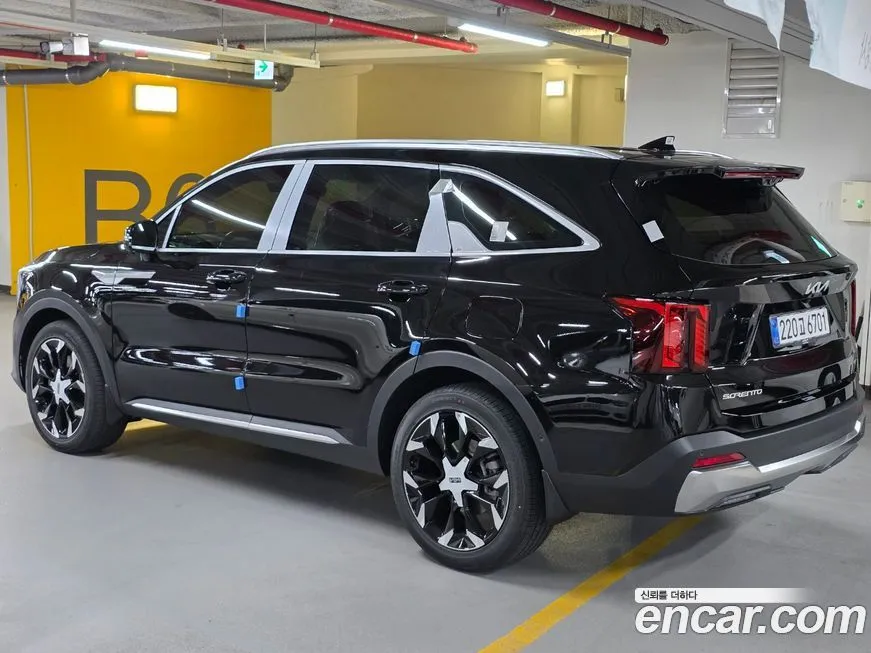 Kia Sorento — фото 3