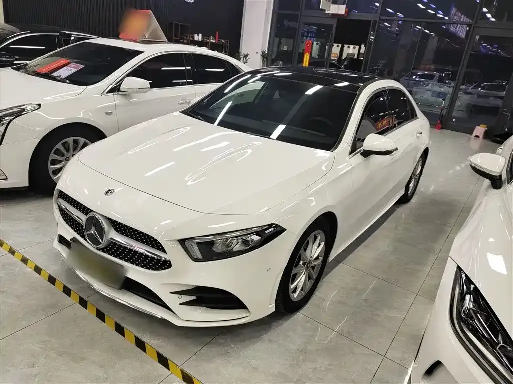 Mercedes-Benz A-Class — фото 1