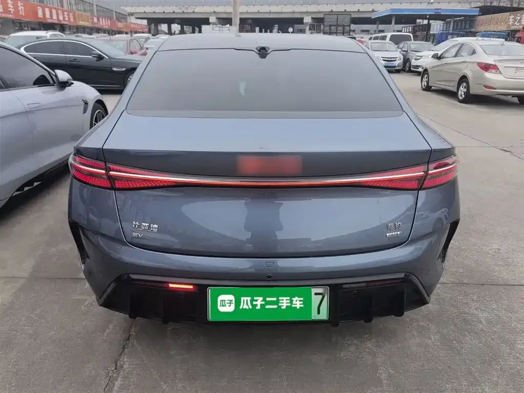 BYD Seal — фото 6