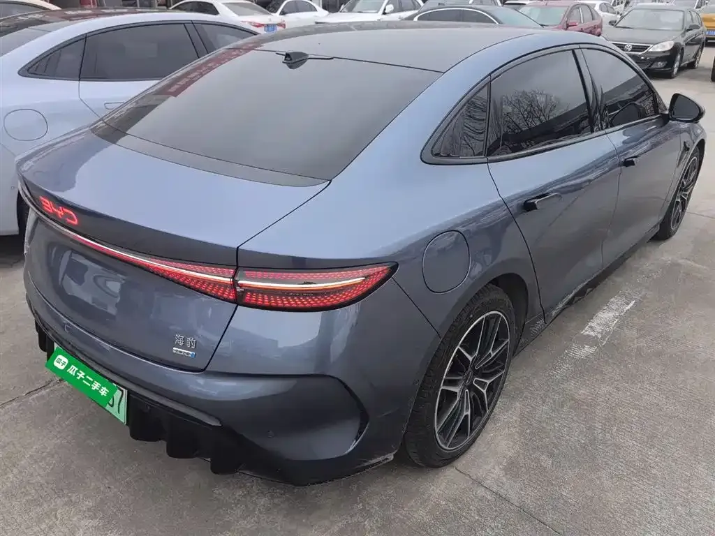 BYD Seal — фото 7