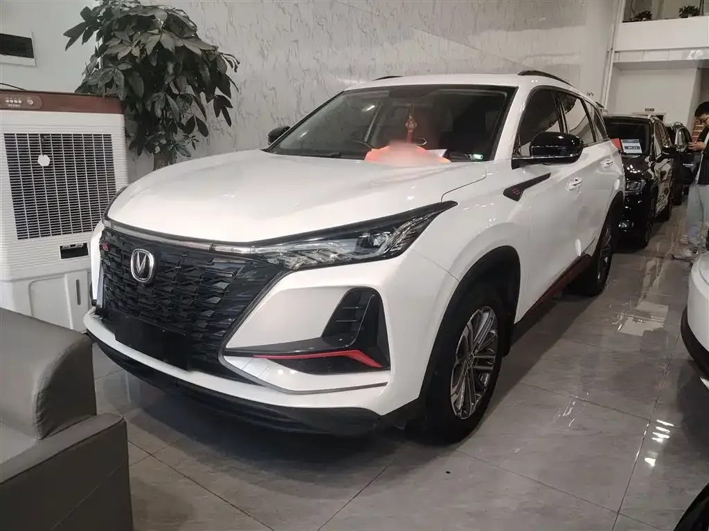 Changan CS75PLUS — фото 2