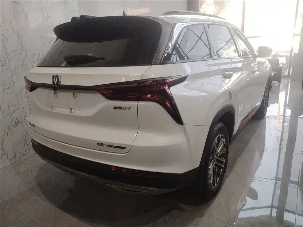 Changan CS75PLUS — фото 7