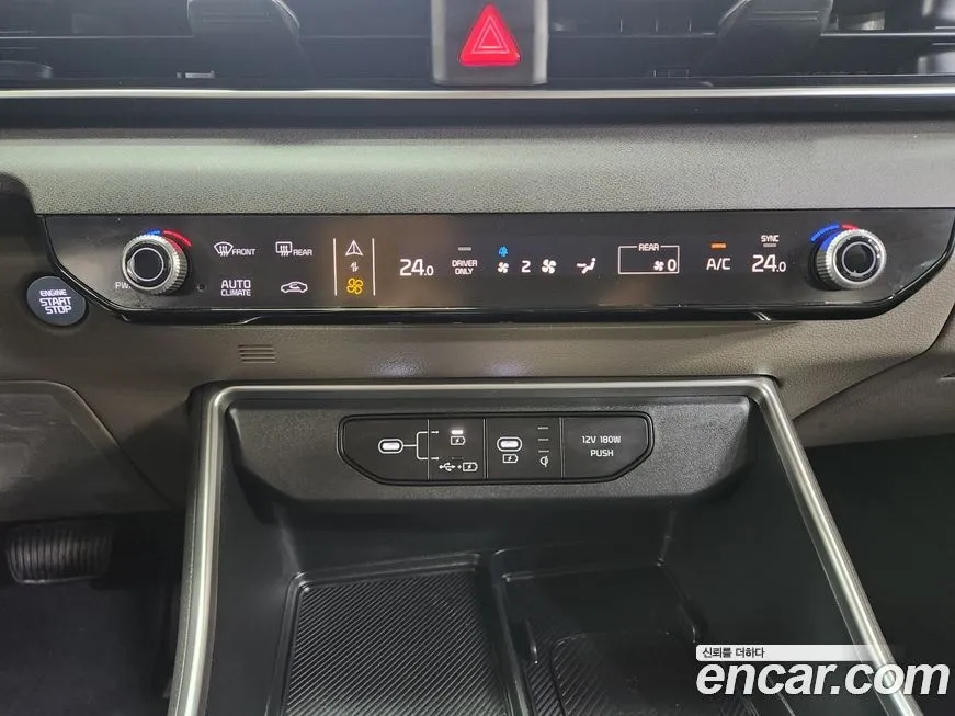 Kia Carnival — фото 10