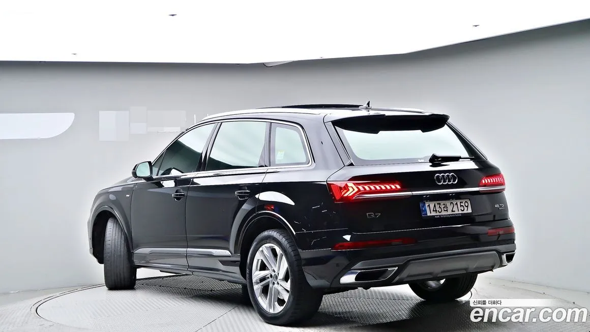 Audi Q7 — фото 4