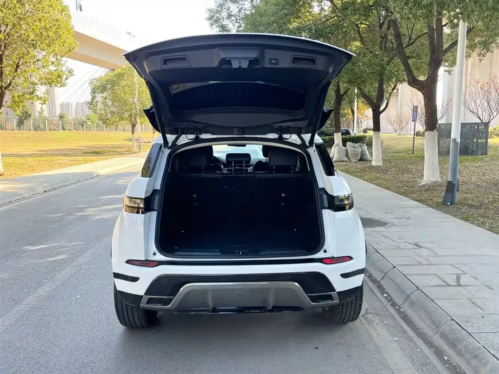 Land Rover Evoque — фото 8
