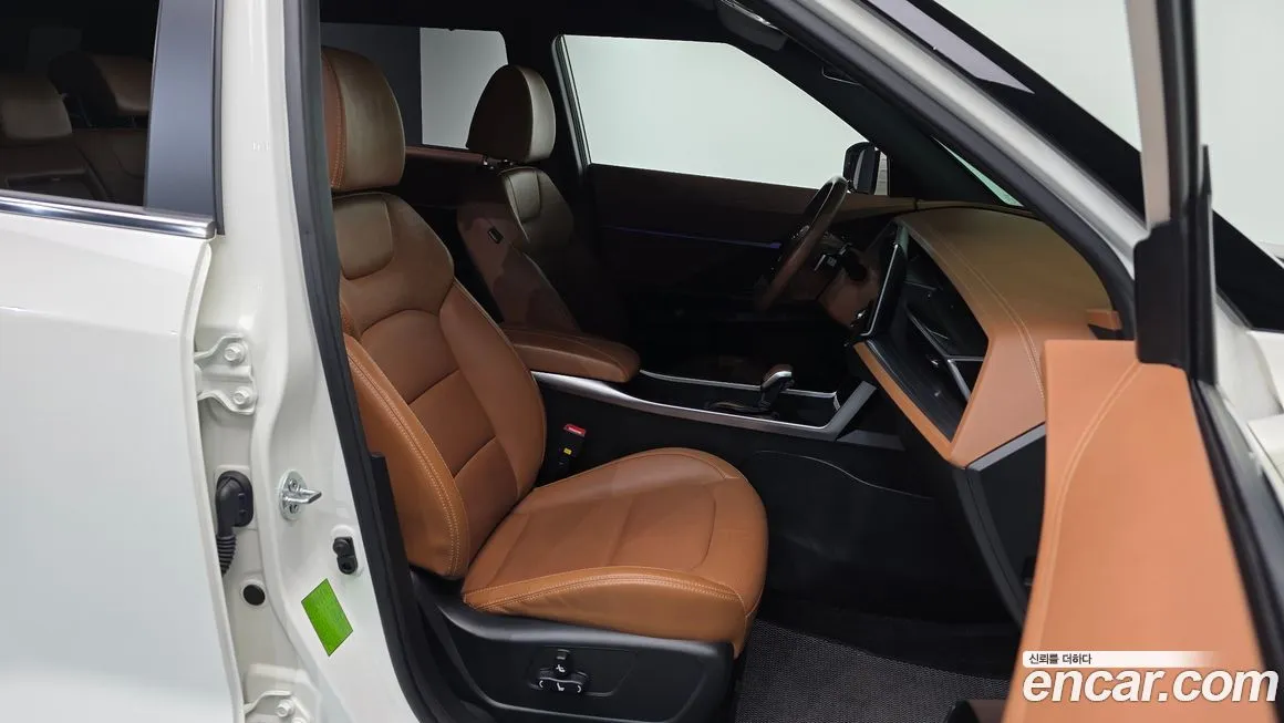 KG Mobility (Ssangyong) Torres — фото 10