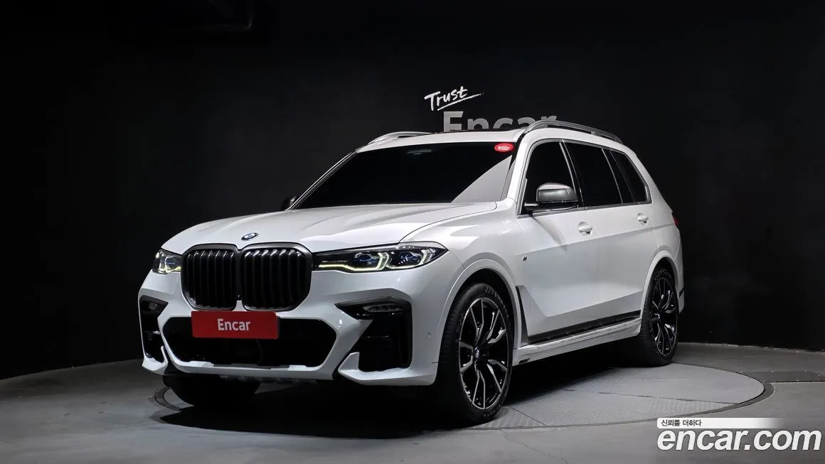 BMW X7 — фото 1