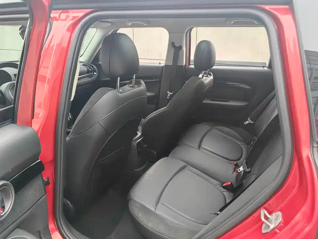 MINI Clubman — фото 10