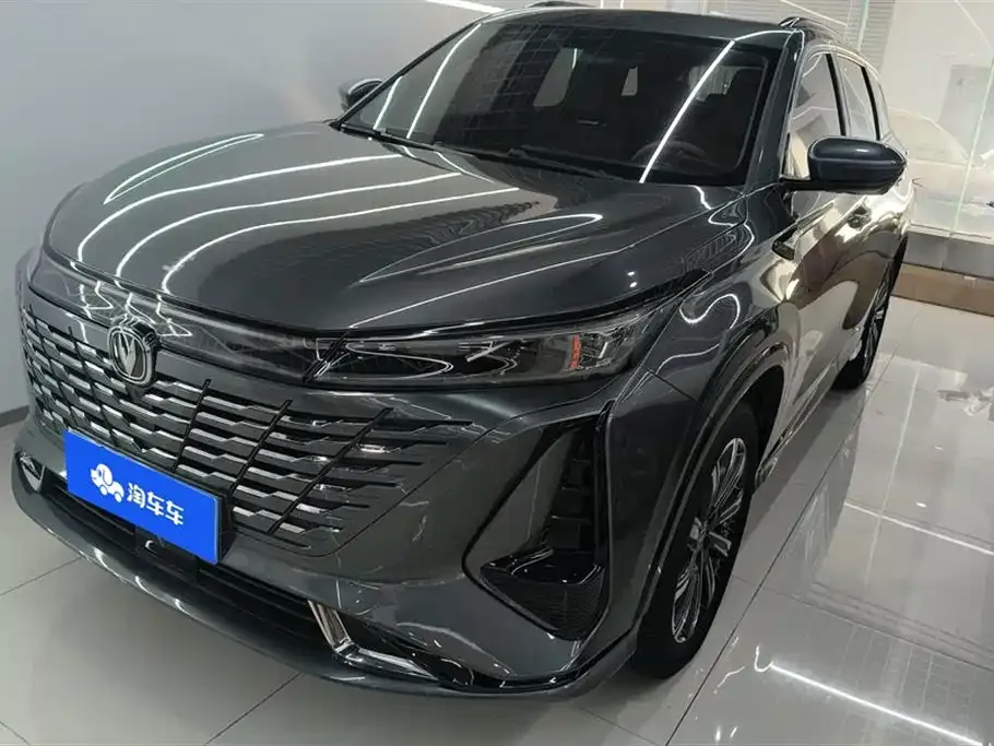 Changan CS75PLUS — фото 1