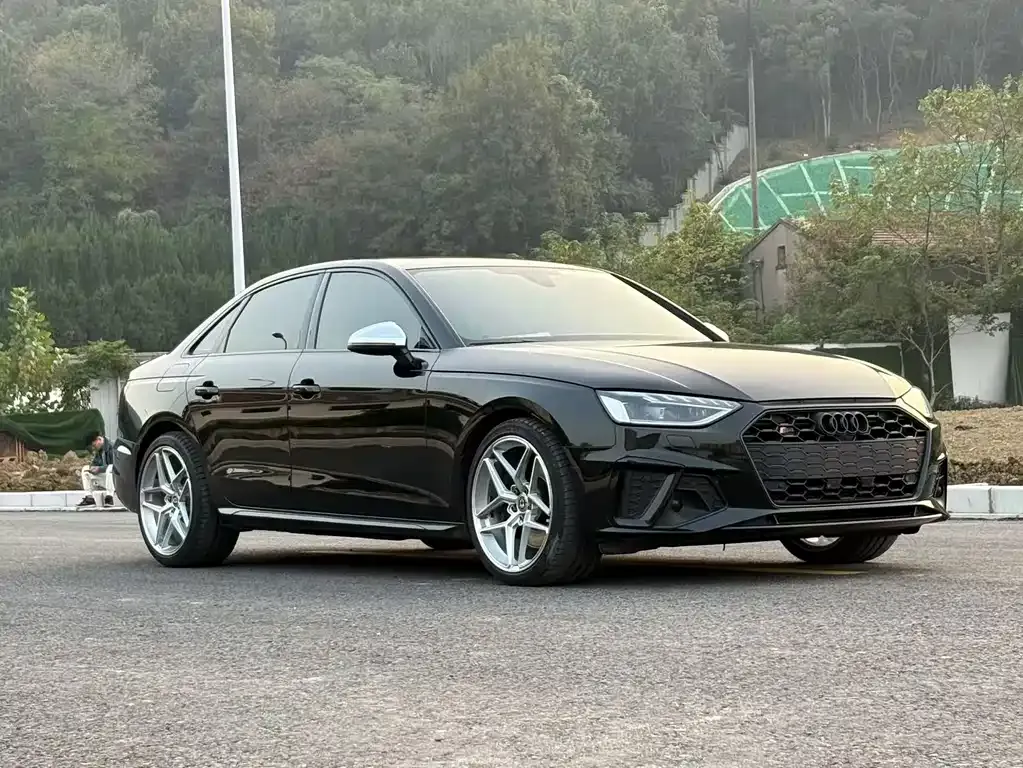 Audi S4 — фото 3