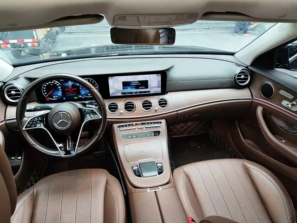 Mercedes-Benz E-Class New Energy — фото 6