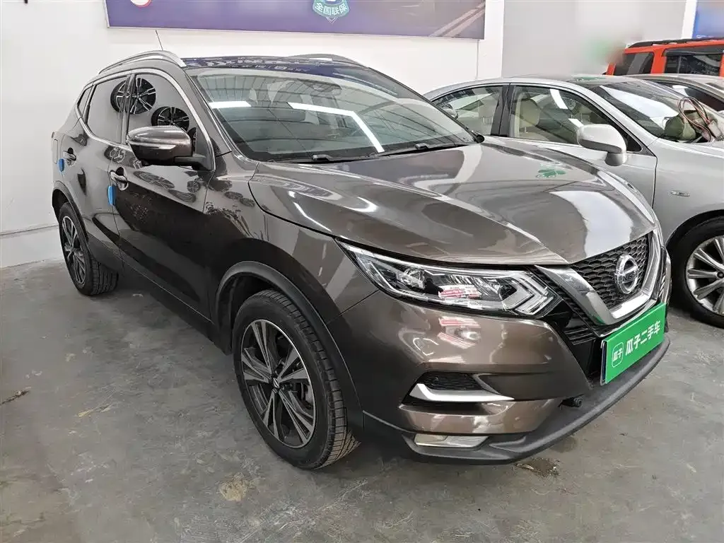 Nissan Qashqai — фото 4