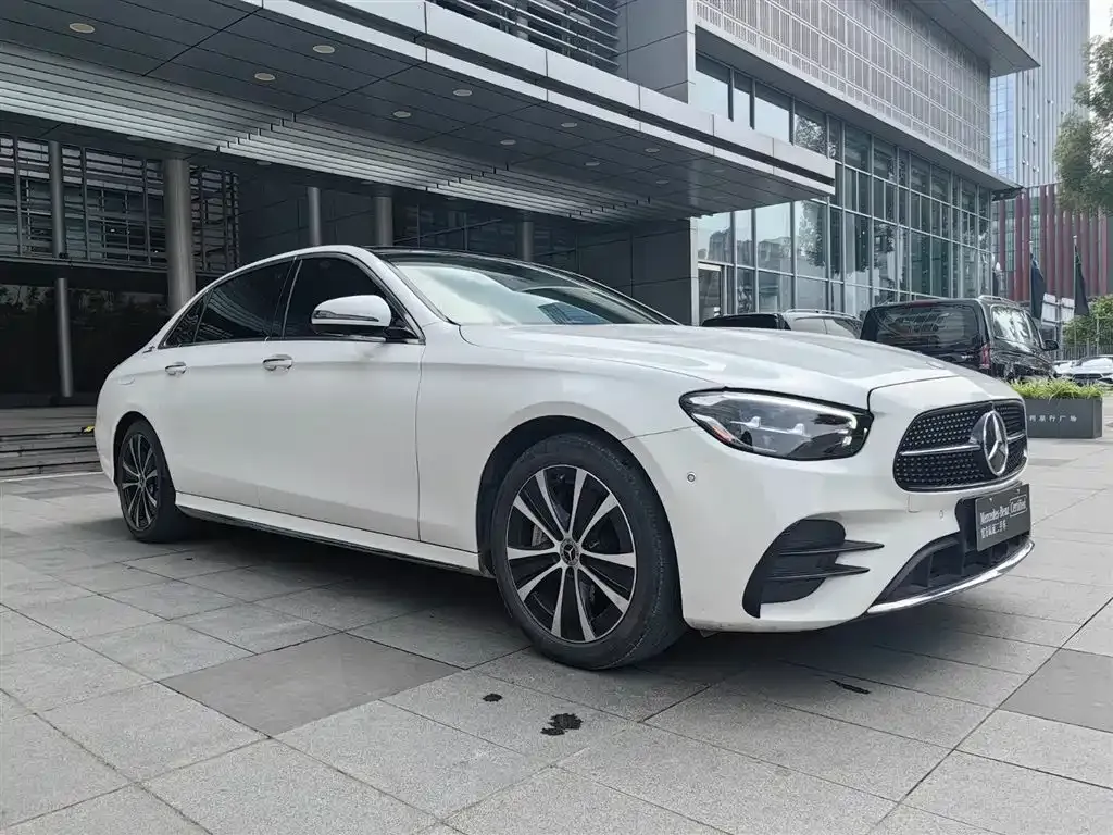Mercedes-Benz E-Class New Energy — фото 3