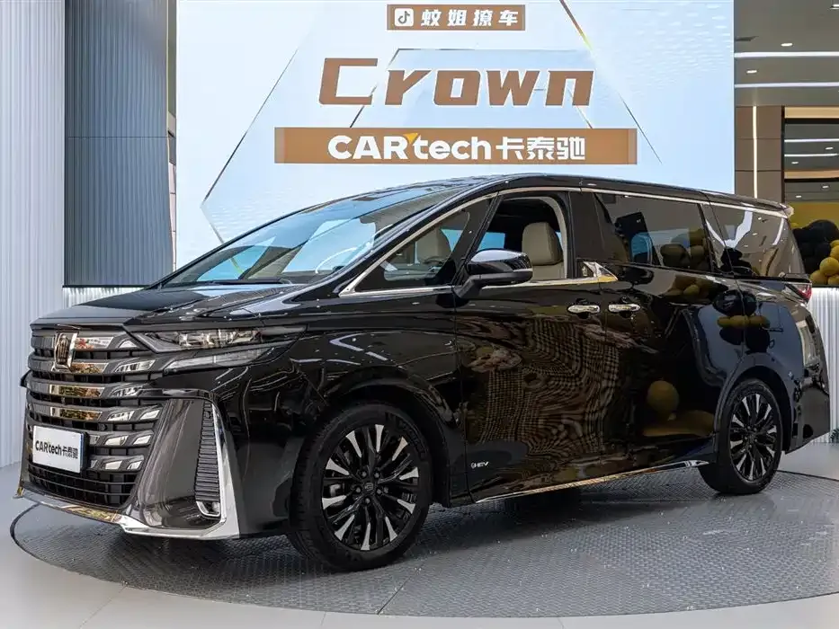 Toyota Vellfire — фото 2