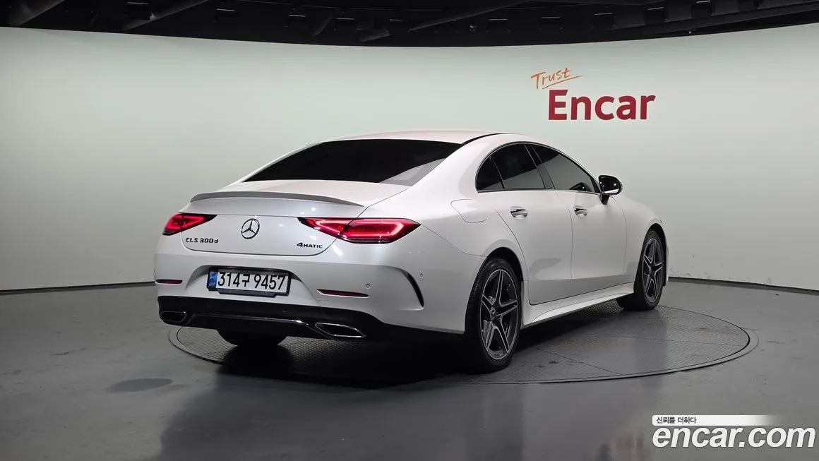 Mercedes-Benz CLS-Class — фото 2