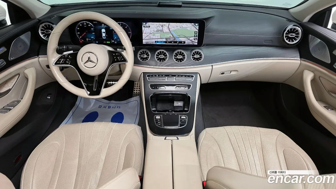 Mercedes-Benz CLS-Class — фото 7