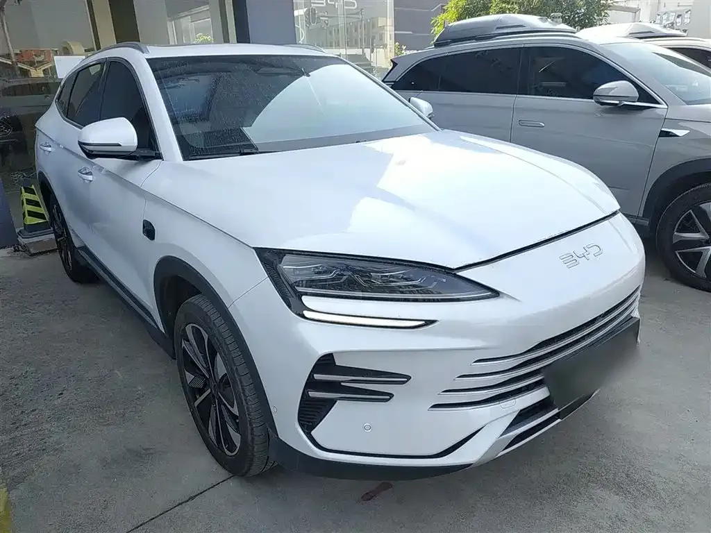 BYD PLUS New Energy — фото 4
