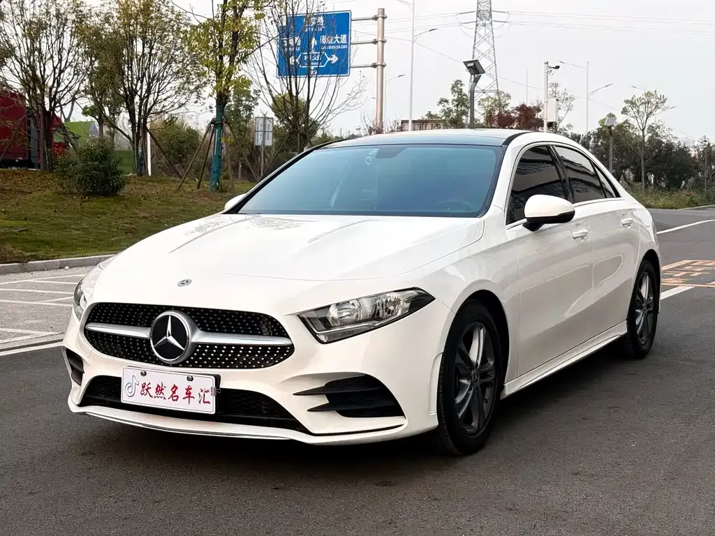 Mercedes-Benz A-Class — фото 1