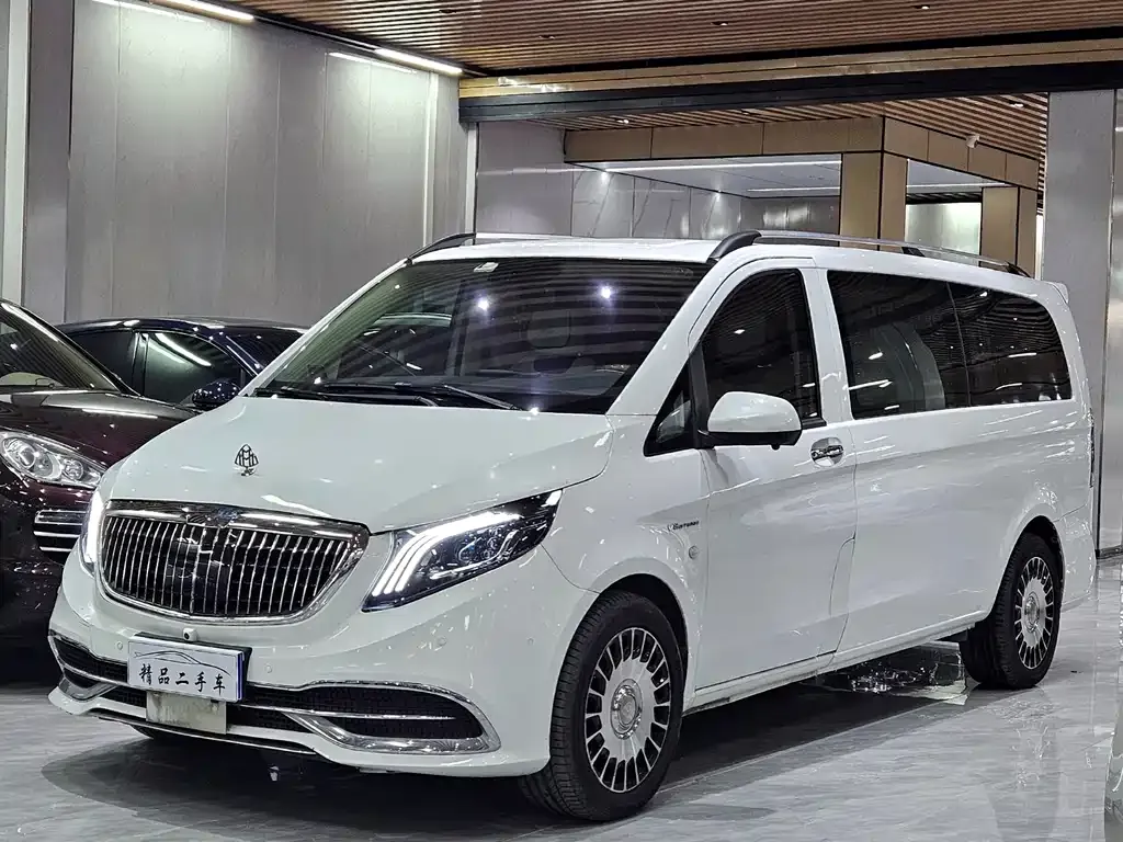 Mercedes-Benz Vito — фото 1