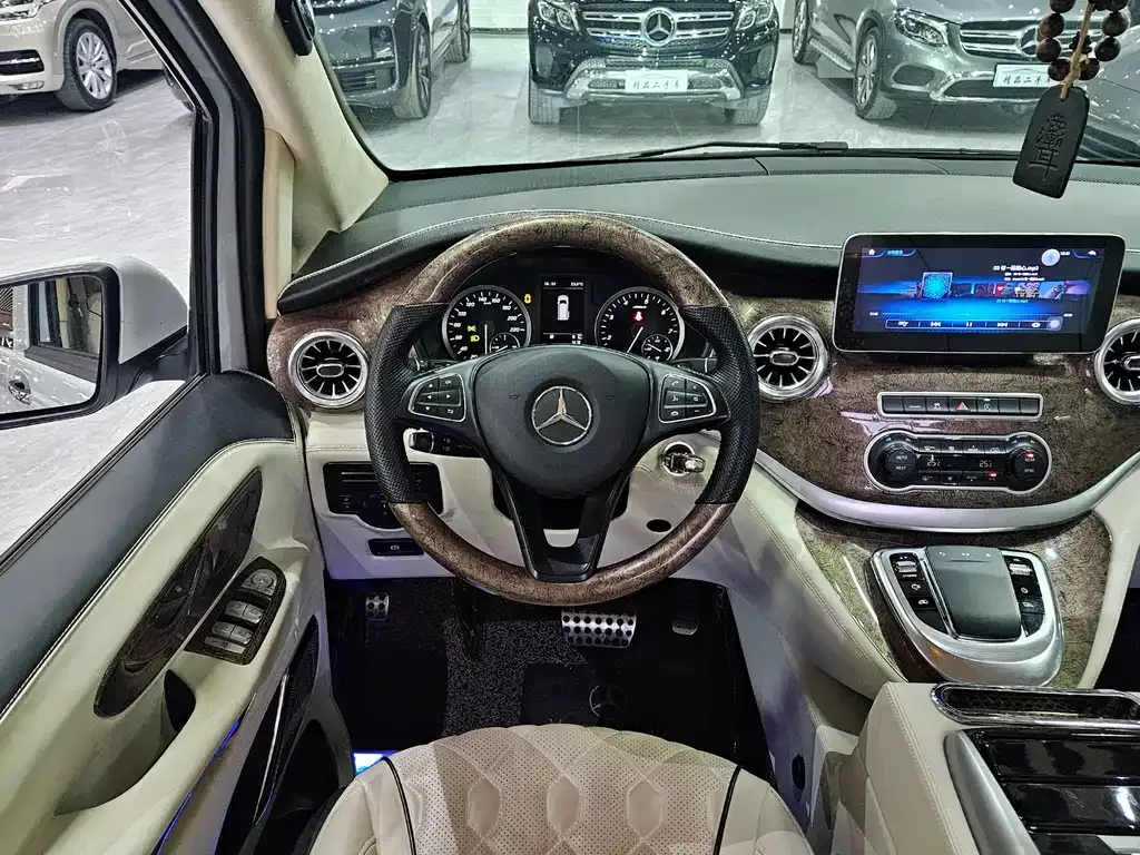 Mercedes-Benz Vito — фото 8