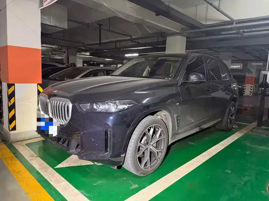 BMW X5 — фото 1