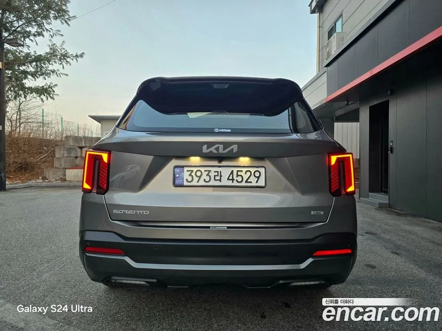 Kia Sorento — фото 4