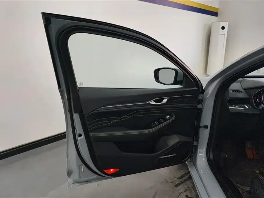 Geely Xingrui — фото 7