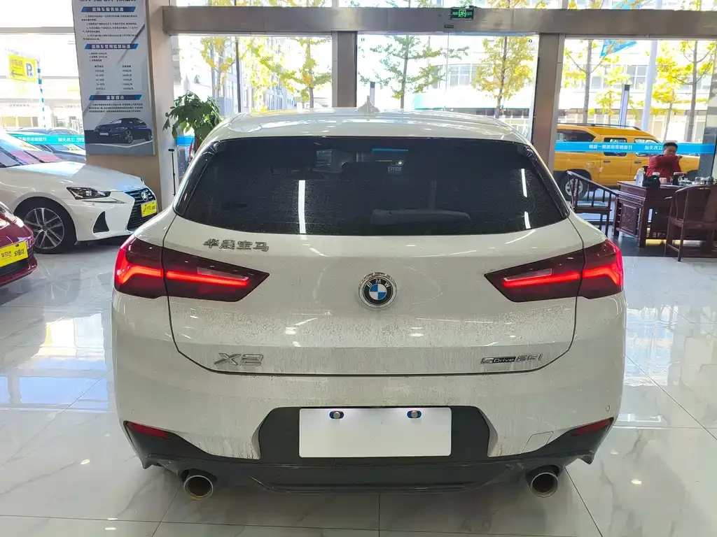 BMW X2 — фото 5