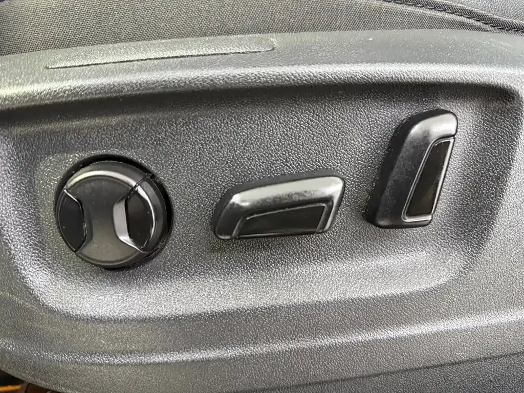 Volkswagen Tharu — фото 8