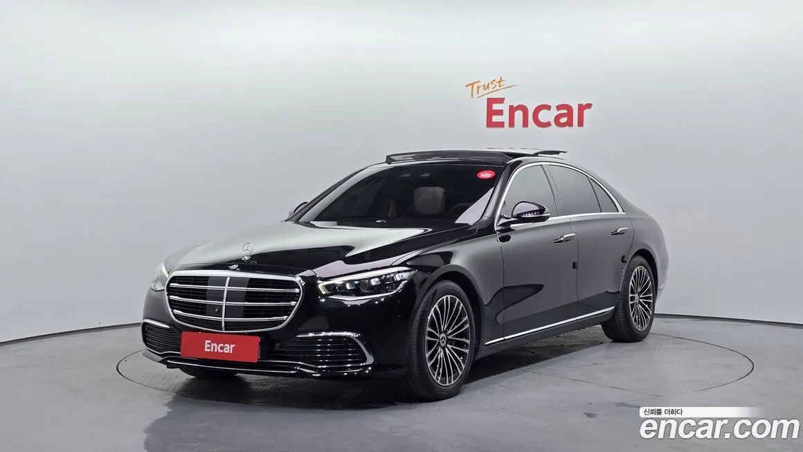 Mercedes-Benz S-Class — фото 1
