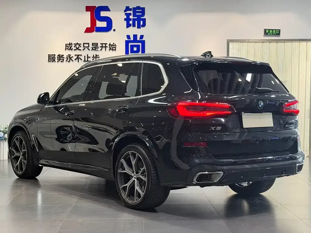 BMW X5 (Import) — фото 4