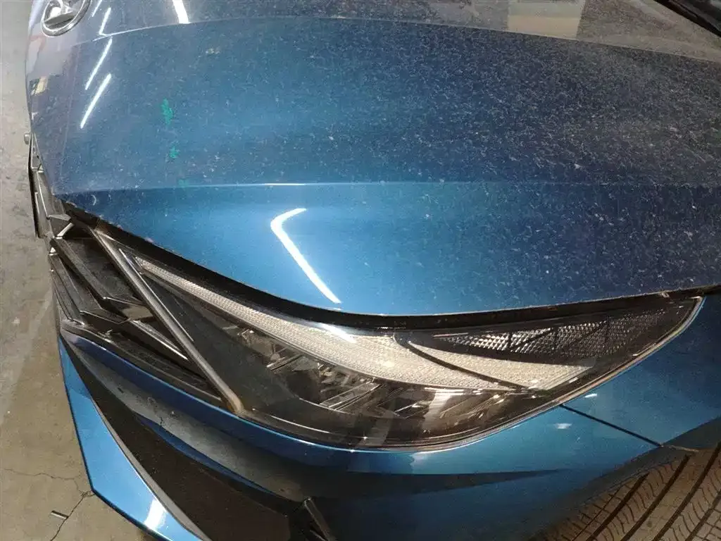 Hyundai Elantra — фото 4