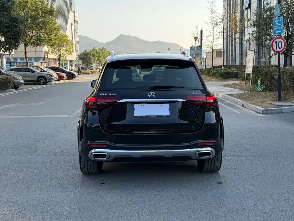 Mercedes-Benz GLE — фото 5