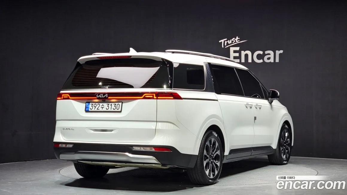 Kia Carnival — фото 2