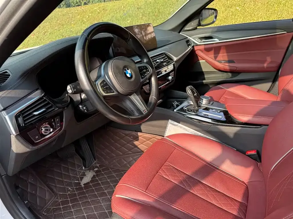 BMW 5 Series New Energy — фото 7