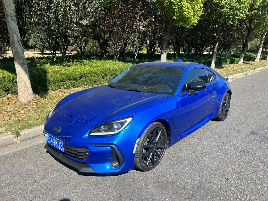Subaru BRZ — фото 1
